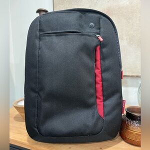 Belkin F8N052 Sling Bag - for Notebook Computers up to 15.4''